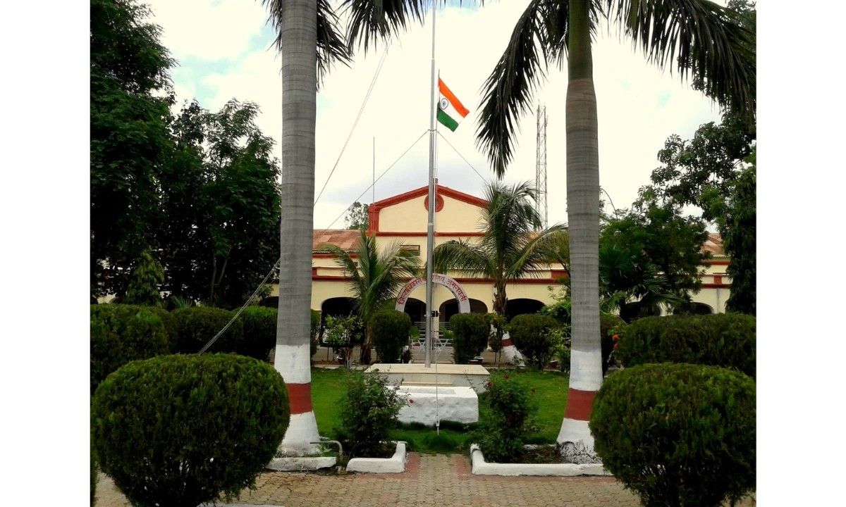 amravati collector office